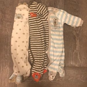 Carters sleeper onsies 0-3- Bundle